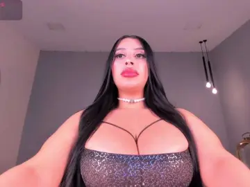 LeahLombardi  live sex cam