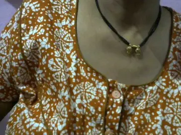 Poonam-2  live sex cam