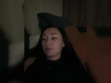 Aika-light  live sex cam