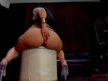 Puffyllove  live sex cam