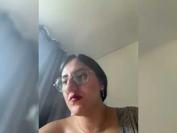 EvanShell1  live sex cam