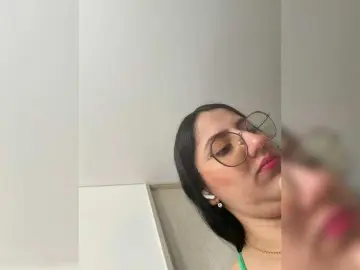 EvanShell1  live sex cam