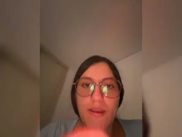 EvanShell1  live sex cam