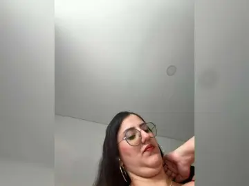 EvanShell1  live sex cam