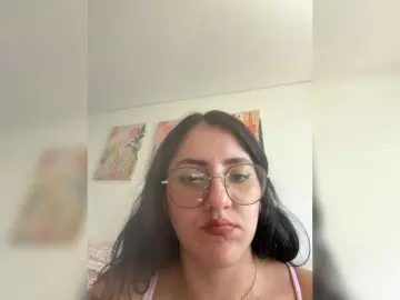 EvanShell1  live sex cam