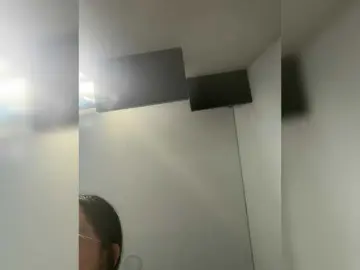 EvanShell1  live sex cam