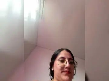 EvanShell1  live sex cam
