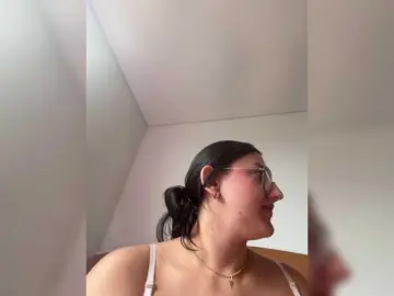 EvanShell1  live sex cam