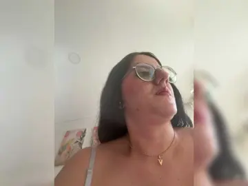 EvanShell1  live sex cam