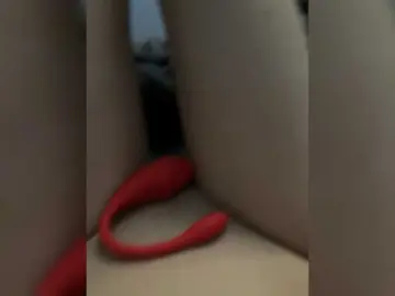 Lovelova  live sex cam