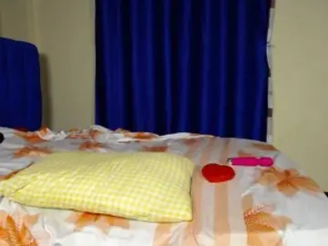 MissWetPussy  live sex cam