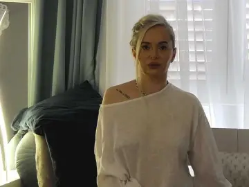 OrianaWade  live sex cam