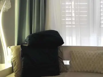 OrianaWade  live sex cam
