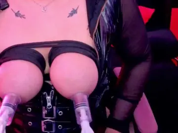 Paulinabdsm  live sex cam