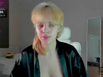 ReneYolker  live sex cam