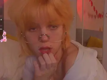 ReneYolker  live sex cam