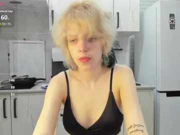 ReneYolker  live sex cam