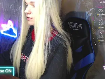 Shinyvictoria  live sex cam