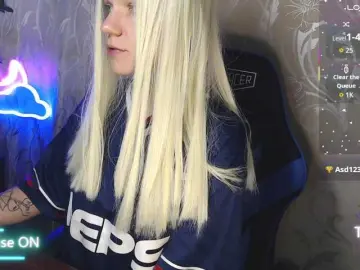 Shinyvictoria  live sex cam