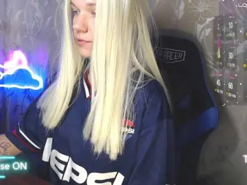 Shinyvictoria  live sex cam