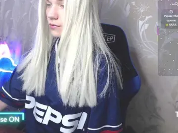 Shinyvictoria  live sex cam