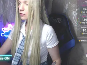 Shinyvictoria  live sex cam