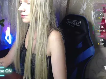 Shinyvictoria  live sex cam