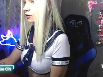 Shinyvictoria  live sex cam