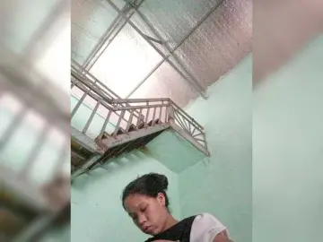 Babynhi90  live sex cam