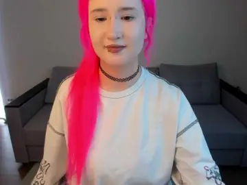 Ekimmj-age  live sex cam