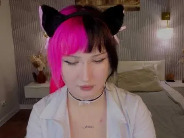 Ekimmj-age  live sex cam