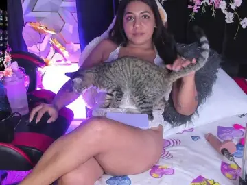 LIZVELVET  live sex cam