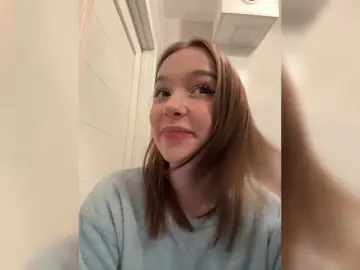 MeowMia  live sex cam