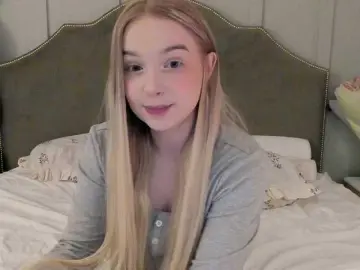 MeowMia  live sex cam