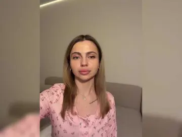 Nataliecroys  live sex cam