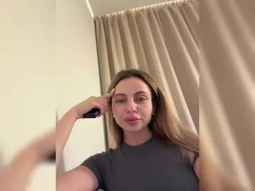 Nataliecroys  live sex cam