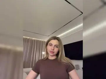Nataliecroys  live sex cam