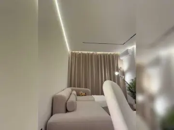 Nataliecroys  live sex cam