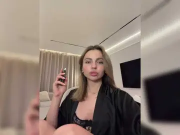 Nataliecroys  live sex cam