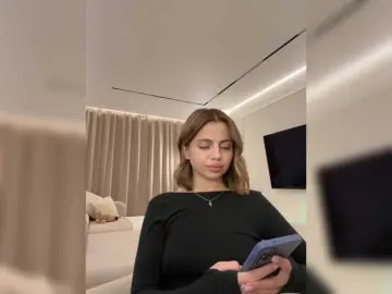 Nataliecroys  live sex cam