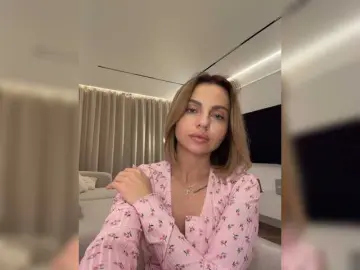 Nataliecroys  live sex cam