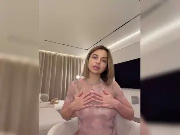 Nataliecroys  live sex cam