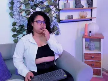 NoaVega  live sex cam