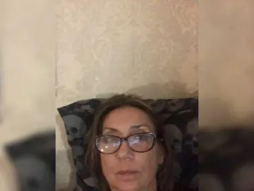 Razvrat6666  live sex cam