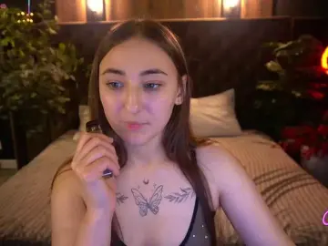 SashaDuvalle  live sex cam