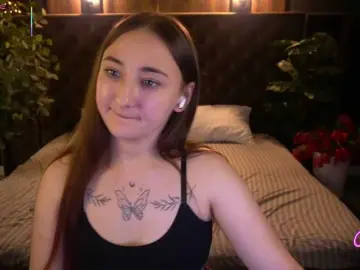 SashaDuvalle  live sex cam