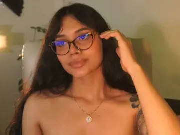 SeleneVaughan  live sex cam