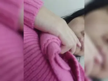 Selinababy99  live sex cam