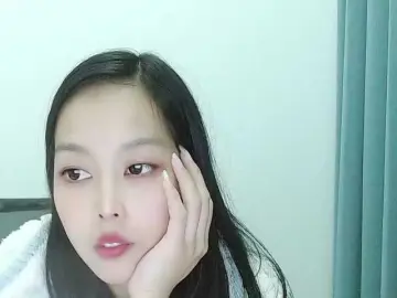 Selinababy99  live sex cam