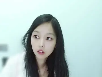 Selinababy99  live sex cam